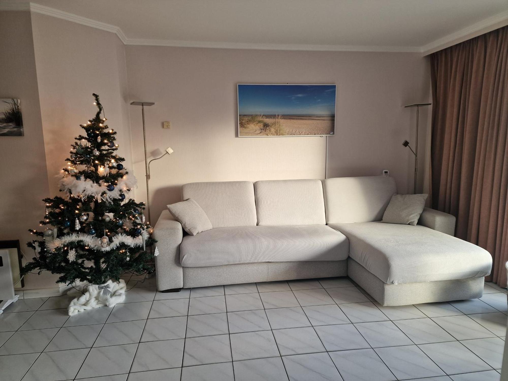 4-Persoons Appartement Met Een Mooi Uitzicht De Panne Zimmer foto